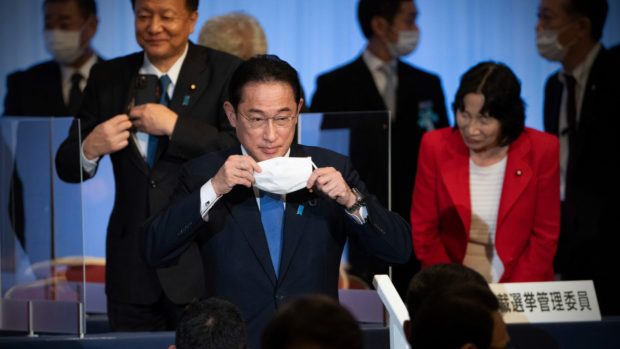 Nový japonský premiér Fumio Kišida