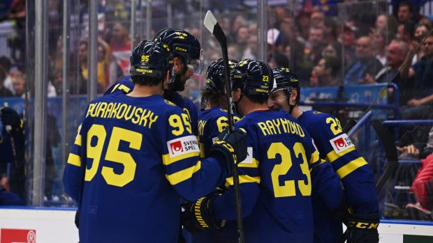 Švédští hokejisté vyhráli šestý zápas na mistrovství světa a s předstihem si zajistili vítězství ve skupině