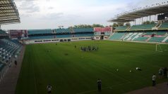 Estonský národní stadion v Tallinnu, tudy vede cesta fotbalistů Plzně do Ligy mistrů