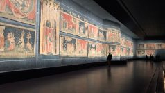 V době svého vzniku v druhé polovině 14. století byla tapiserie Apokalypsy chloubou, ukázkou bohatství i nástrojem propagandy svého majitele Ludvíka I. z Anjou