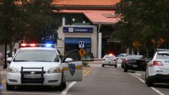 Nákupníá centrum ve městě Jacksonville na americké Floridě, kde při střelbě zemřeli tři lidé.