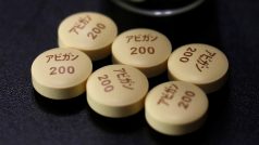 Japonské antivirotikum Favipiravir, které Česko získá na léčbu nemocných covid-19