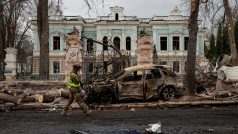 Následky ruského raketového útoku na město Sumy