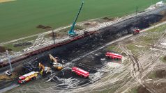 Sanace území u Hustopečí potrvá měsíce. Fotografie ze 14. března 2025