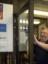 Lobbista Ivo Rittig byl propuštěn krátce před páteční půlnocí