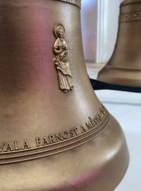 Do poutního kostela sv. Jana Nepomuckého na Zelené hoře se vrátily zvony
