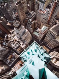 Snímek zachycený ze střechy mrakodrapu zvaného Trump Tower, který se nachází na Páté Avenue v New Yorku.
