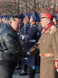 Severokorejský vůdce Kim Čong-un navštívil ministerstvo národní obrany v den založení Korejské lidové armády (8. únor 2025)
