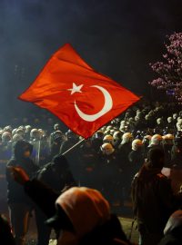Istanbulský starosta vyzval k dalším a masivnějším protestům