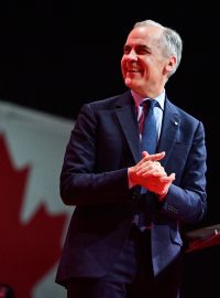 Kanadský premiér Mark Carney se účastní akce ve volebním štábu Liberální strany v Ottawě (Ontario, Kanada) 29. dubna 2025