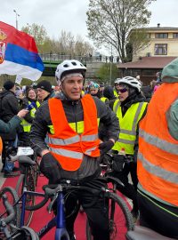 Srbští studenti uspořádali protestní cyklojízdu z Nového sadu do Štrasburku