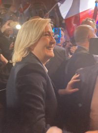Marine Le Penová na mítinku v Arrasu