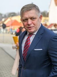 Slovenský premiér Robert Fico se v květnu zúčastní v Moskvě oslav výročí konce druhé světové války
