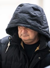 Předseda České unie sportu Miroslav Jansta obviněný v kauze veřejných zakázek Fakultní nemocnice v Motole u Obvodního soudu pro Prahu 5, který rozhodoval o jeho vzetí do vazby,